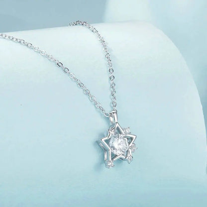 Shiny Star Pendant Necklace